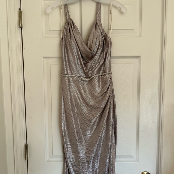 NWOT Rose Gold Bodycon Dress - Picture 7 of 7